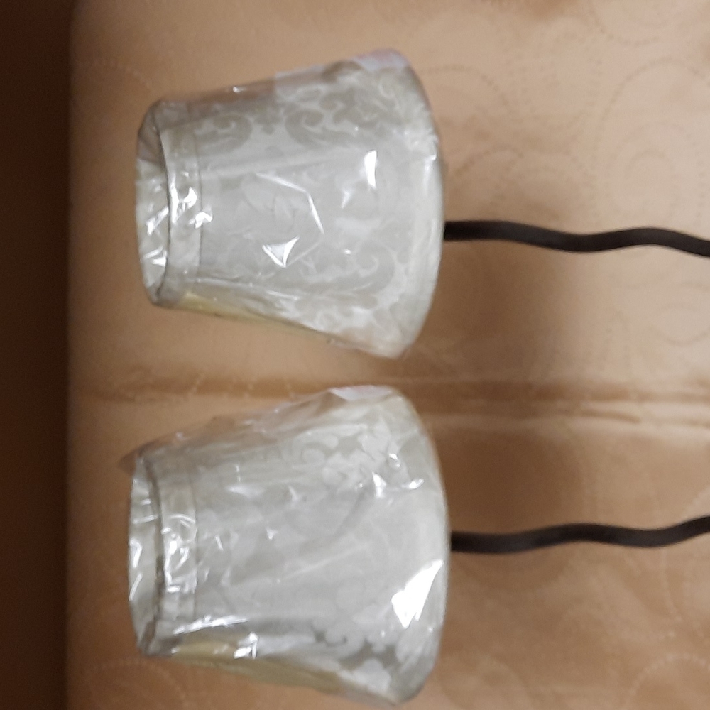 VILLA BACCI cream colored two mini shades wrapped in original cellophane.